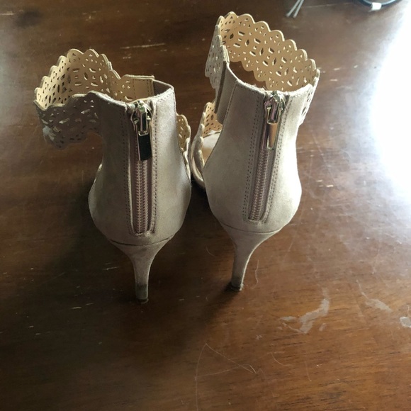 🔥🔥 Limelight heels - Picture 2 of 3